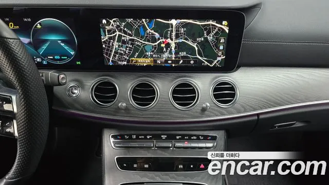 Mercedes-Benz E-Class W213 2022 Белый из Кореи, фото 5