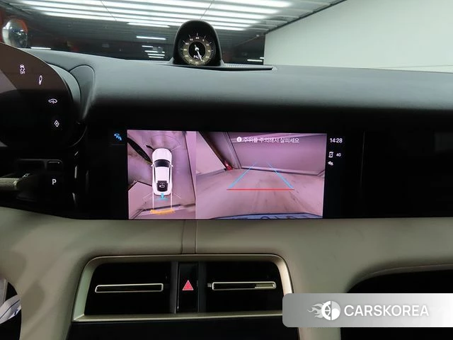 Porsche Taycan 2023 Белый из Кореи, фото 5