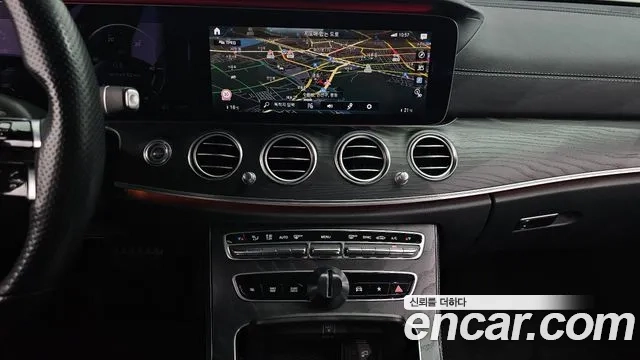 Mercedes-Benz E-Class W213 2020 Серебристо-серый из Кореи, фото 5