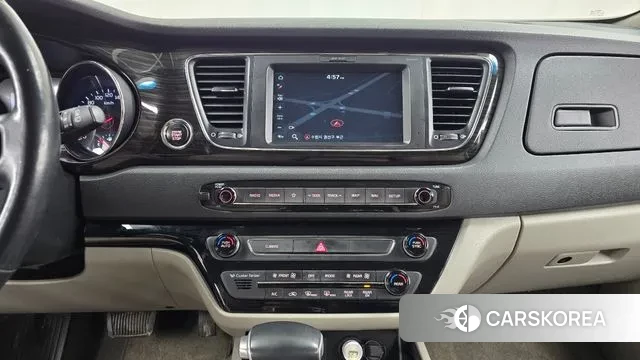 Kia The New Carnival 2019 Черный из Кореи, фото 5