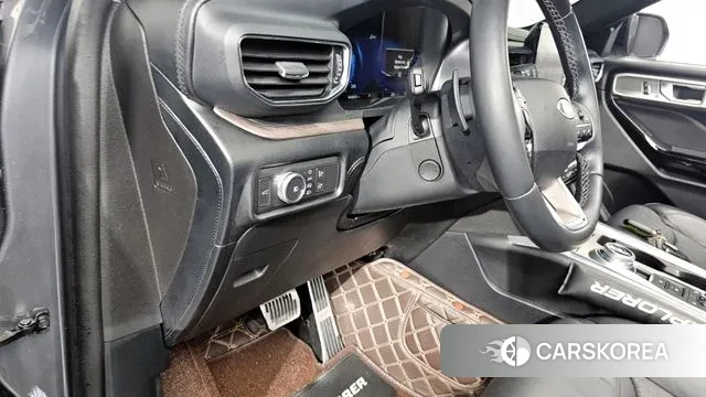 Ford Explorer 6th Generation 2021 Серый из Кореи, фото 5