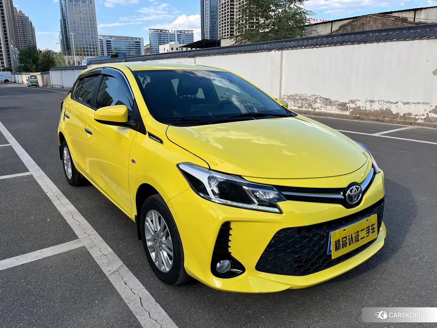 Toyota Vios 2023 Yellow/orange из Китая, фото 5
