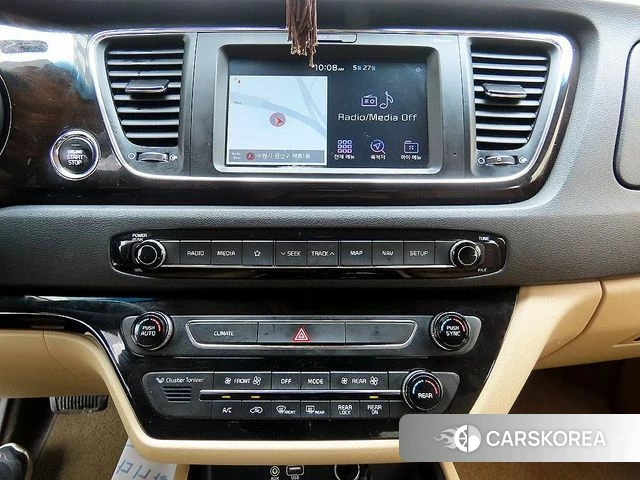 Kia The New Carnival 2018 Белый из Кореи, фото 5
