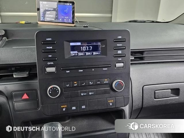 Hyundai Staria 2021 Серебристо-серый из Кореи, фото 5