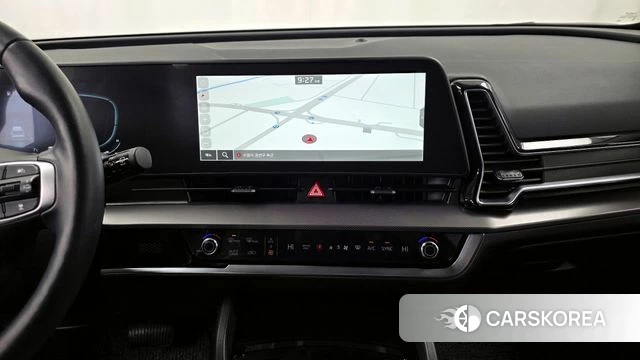 Kia Sportage 5th Generation Hybrid 2023 Белый из Кореи, фото 5