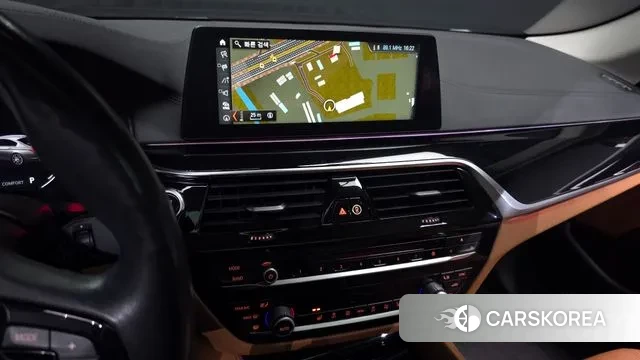 BMW 5 Series (G30) 2018 Серый из Кореи, фото 5