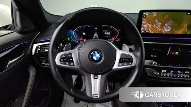 BMW 5 Series (G30) 2022 Белый из Кореи, фото 5