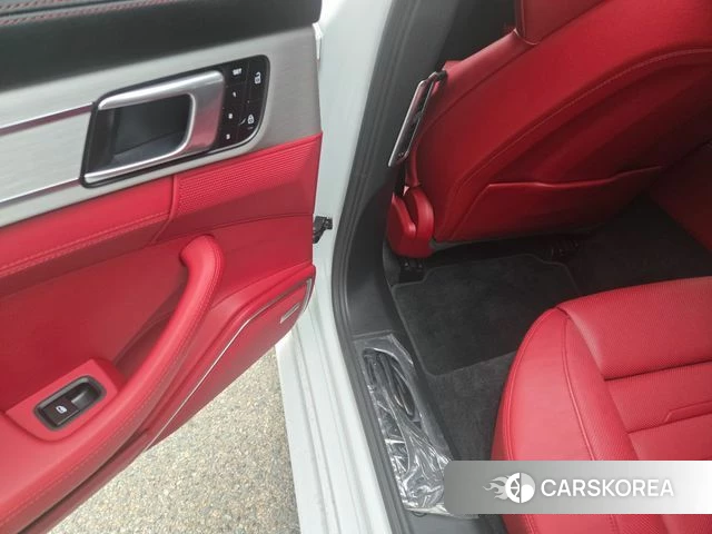 Porsche Panamera (971) 2020 Белый из Кореи, фото 5