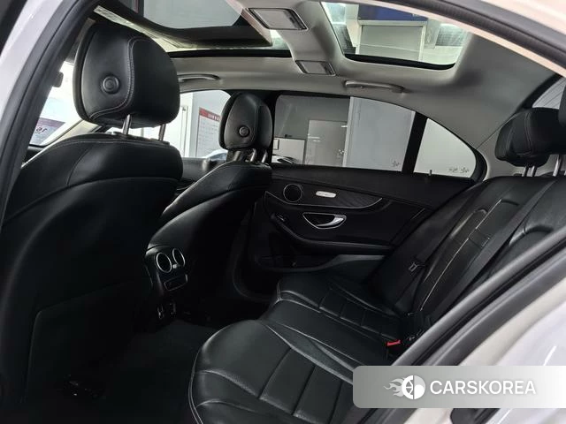 Mercedes-Benz Class C 2020 Белый из Китая, фото 5