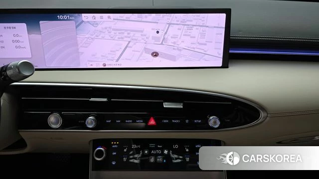 Genesis GV70 2025 Белый из Кореи, фото 5
