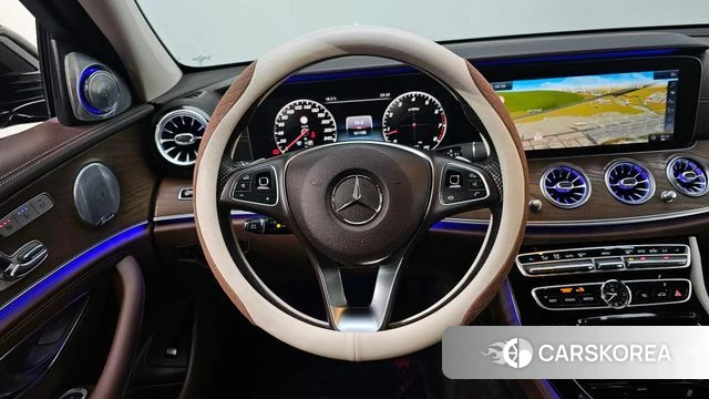 Mercedes-Benz E-Class W213 2018 Черный из Кореи, фото 5