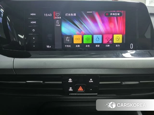 Volkswagen Golf 2021 Белый из Китая, фото 5