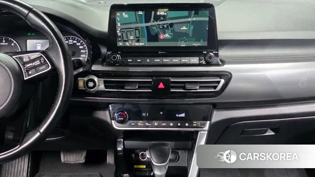 Kia Seltos 2022 Белый из Кореи, фото 5