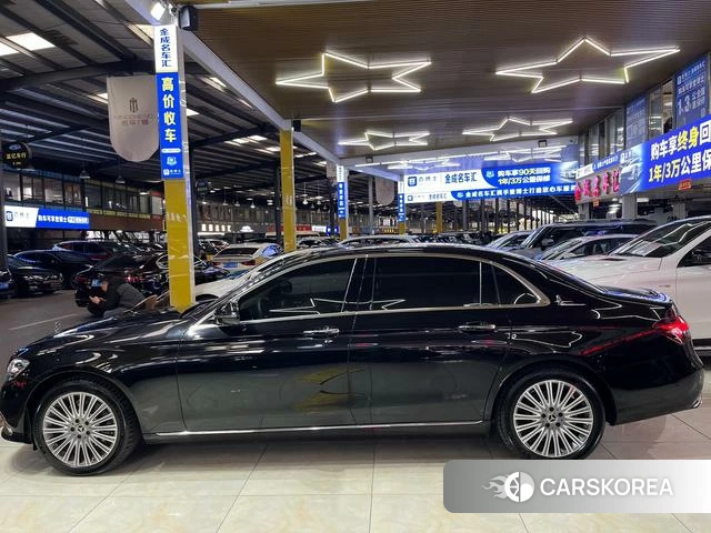 Mercedes-Benz E-class 2022 Черный из Китая, фото 5