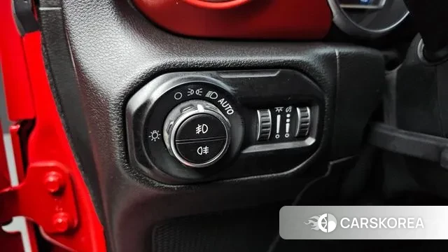 Jeep Wrangler (JL) 2020 Красный из Кореи, фото 5