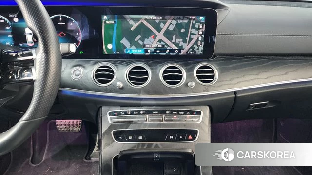 Mercedes-Benz E-Class W213 2020 Белый из Кореи, фото 5