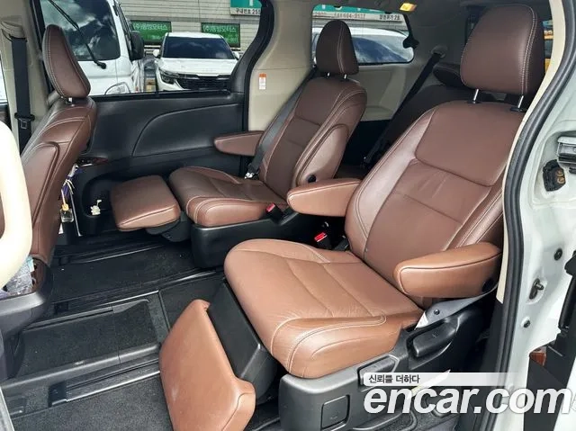 Toyota Sienna 2019 Белый из Кореи, фото 5