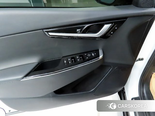 Kia EV6 2023 Белый из Кореи, фото 5