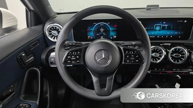 Mercedes-Benz A-Class W177 2019 Белый из Кореи, фото 5