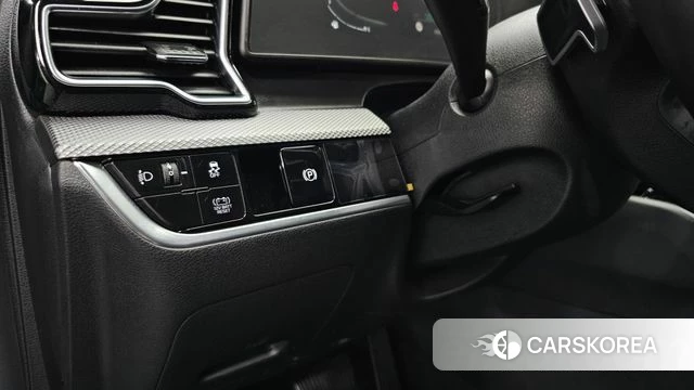 Kia Sportage 5th Generation Hybrid 2023 Серебристо-серый из Кореи, фото 5