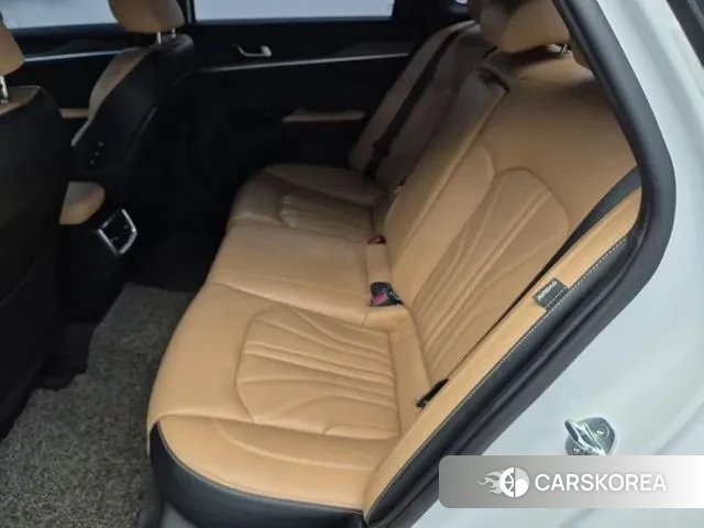 Kia K5 3rd generation 2021 Белый из Кореи, фото 5