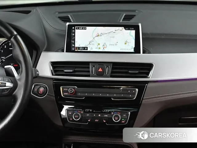 BMW X1 (F48) 2022 Черный из Кореи, фото 5