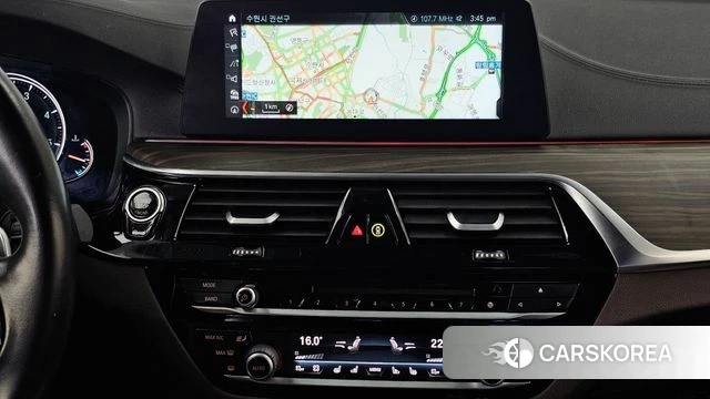 BMW 5 Series (G30) 2018 Черный из Кореи, фото 5