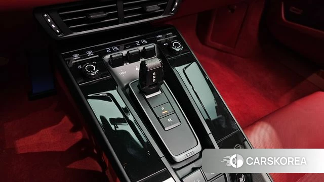 Porsche 911(992) 2025 Белый из Кореи, фото 5