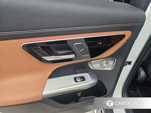 Mercedes-Benz GLC-Class X254 2024 Белый из Кореи, фото 5