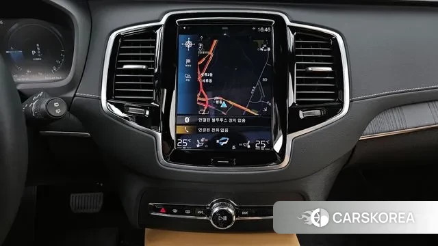 Volvo XC90 second Generation 2022 Белый из Кореи, фото 5