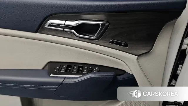 Kia Sportage 5th Generation 2023 Белый из Кореи, фото 5