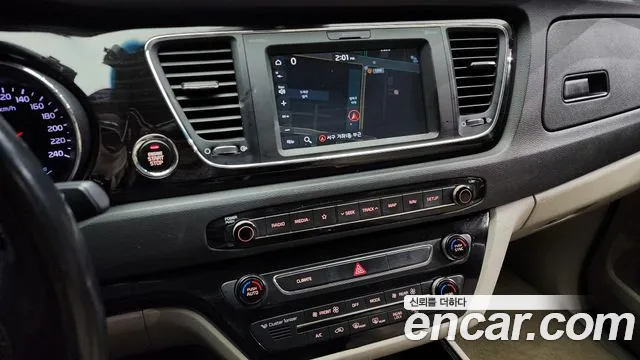 Kia The New Carnival 2018 Белый из Кореи, фото 5