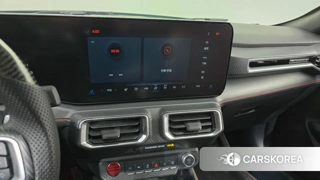 Ford Mustang 7th Generation 2024 Черный из Кореи, фото 5