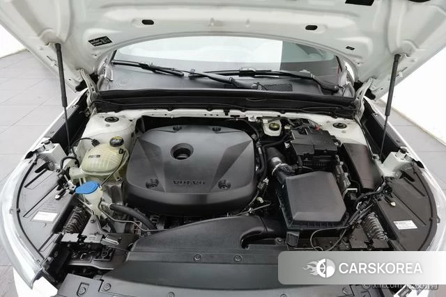 Volvo XC40 2020 Белый из Китая, фото 5
