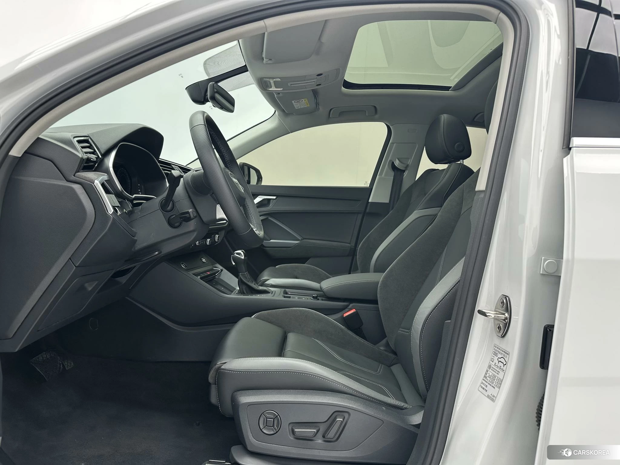Audi Q3 Sportback 2021 Белый из Китая, фото 5