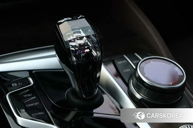 BMW 5 series 2021 Белый из Китая, фото 5