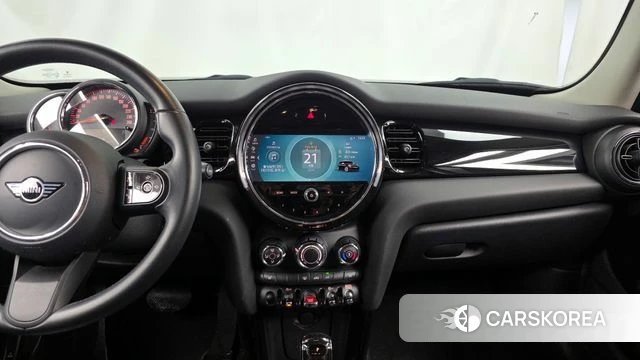 Mini Cooper 2021 Зеленый из Кореи, фото 5