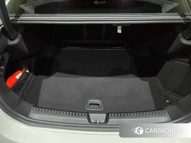 Mercedes-Benz E-Class W214 2025 Белый из Кореи, фото 5