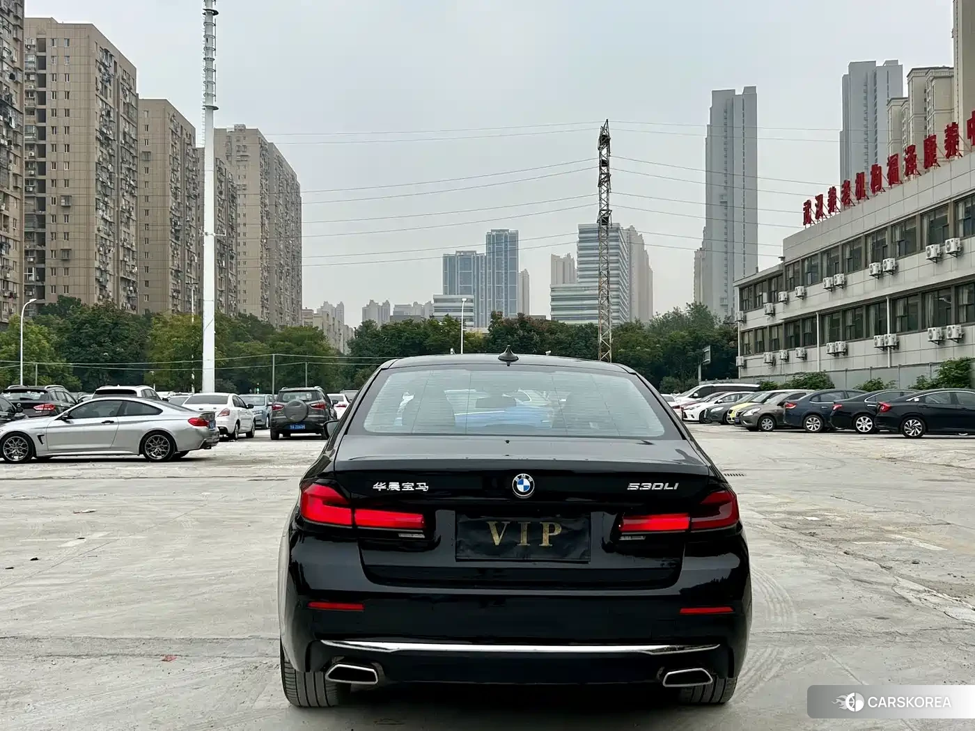 BMW 5 series 2023 Черный из Китая, фото 5