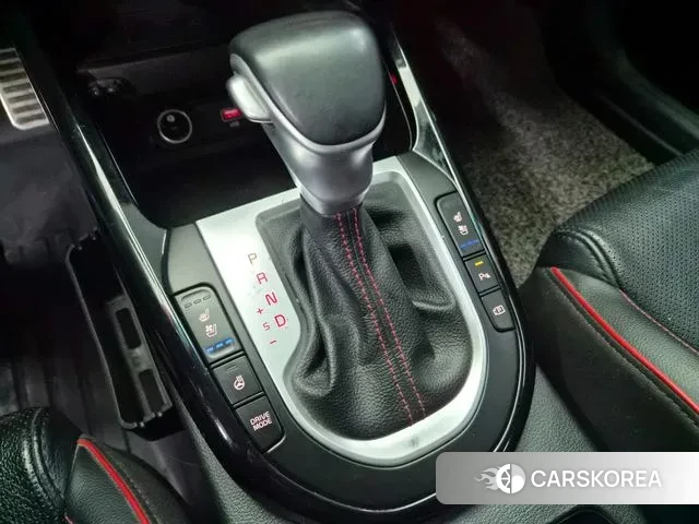 Kia The New K3 2nd generation 2021 Белый из Кореи, фото 5