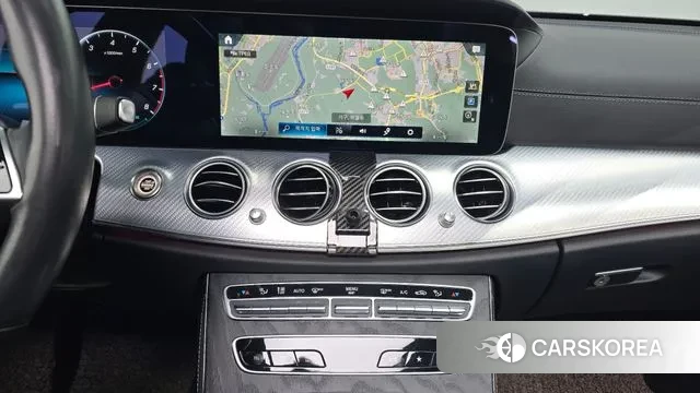 Mercedes-Benz E-Class W213 2021 Белый из Кореи, фото 5