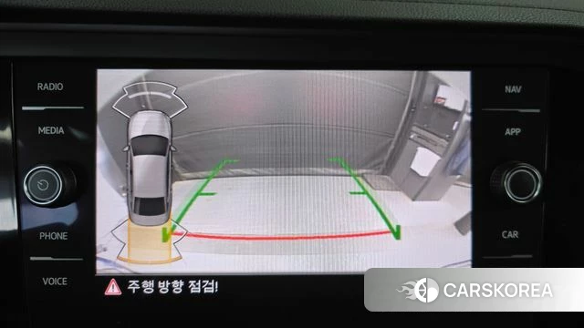 Volkswagen 7th Generation of Jetta 2023 Белый из Кореи, фото 5
