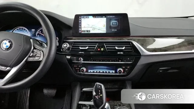 BMW 5 Series (G30) 2018 Серебряный из Кореи, фото 5