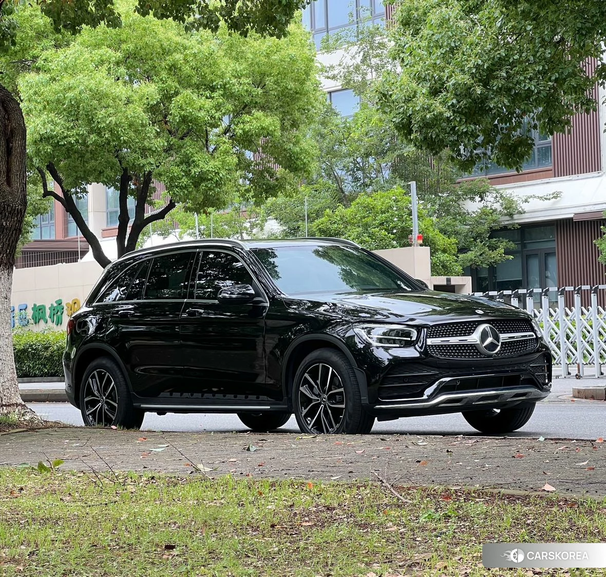 Mercedes-Benz GLC 2021 Черный из Китая, фото 5
