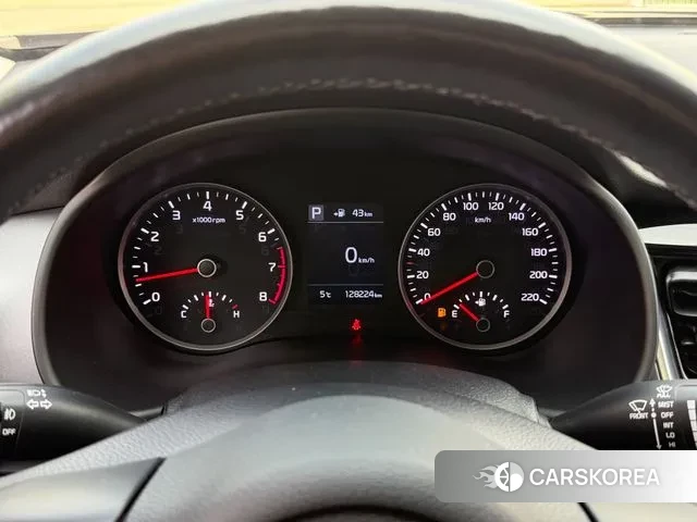 Kia Stonic 2018 Серый из Кореи, фото 5