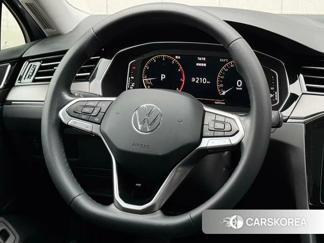 Volkswagen Magotan 2021 Синий из Китая, фото 5