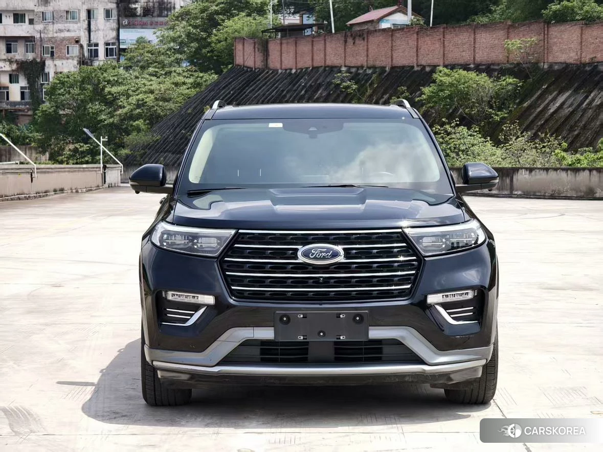 Ford Explorer 2020 Черный из Китая, фото 5