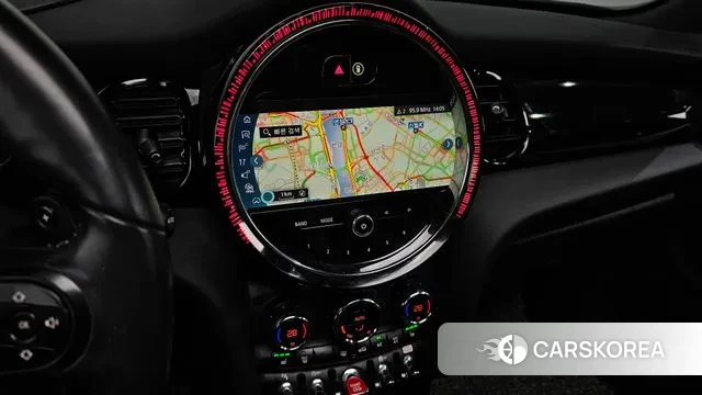 Mini Cooper S 2022 Красный из Кореи, фото 5