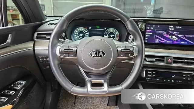 Kia K5 3rd generation 2021 Черный из Кореи, фото 5