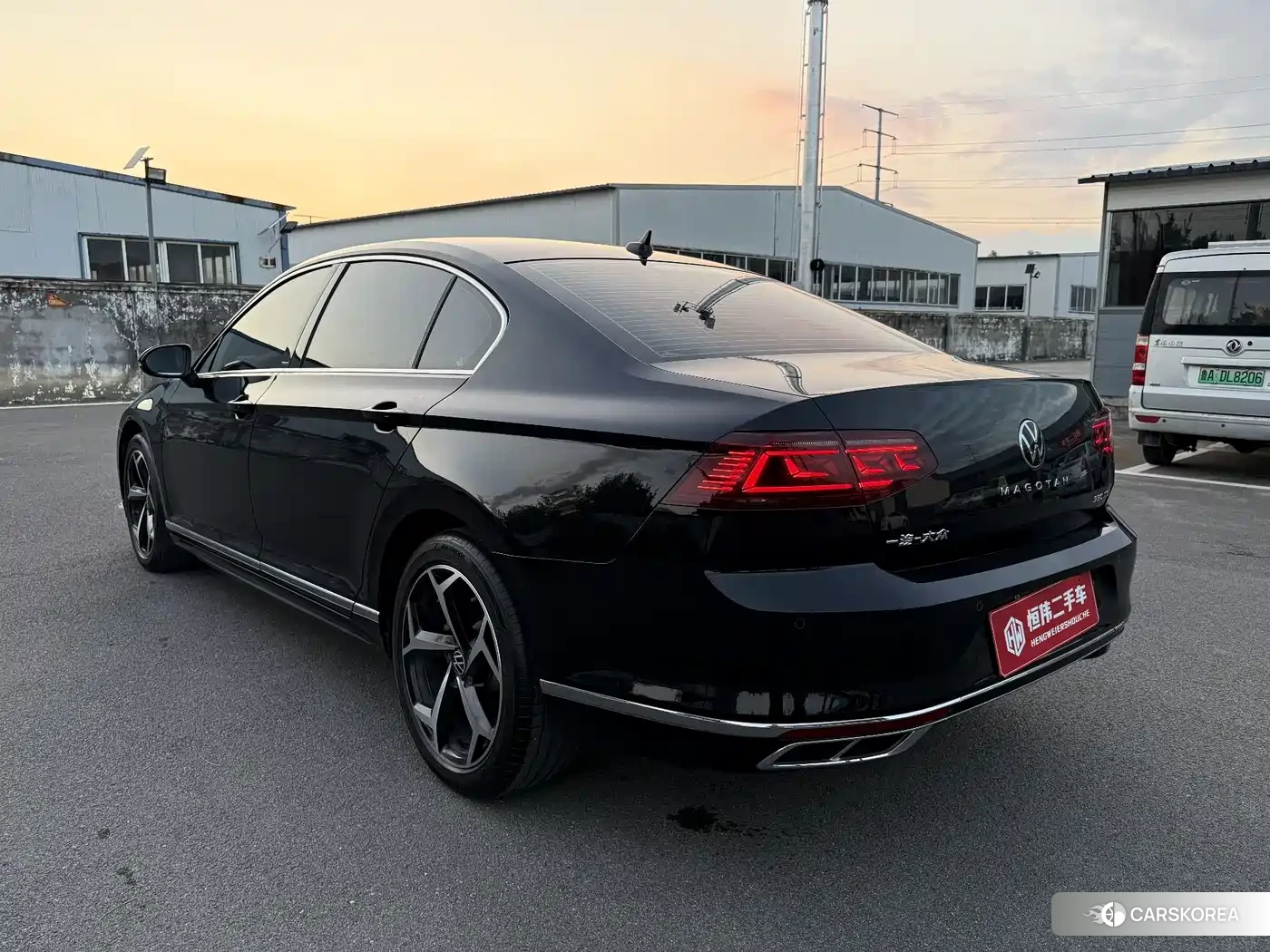Volkswagen Magotan 2025 Черный из Китая, фото 5